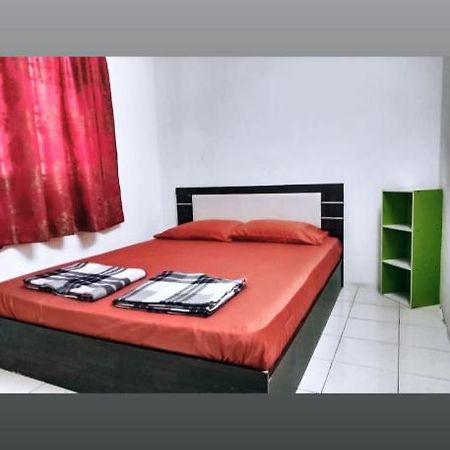 Homestay Mama Razzin 瓜拉江沙 外观 照片